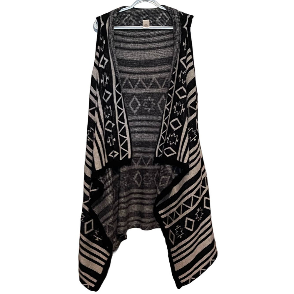 Win Win Women's Printed Long Sweater Vest Black Cream‎ Size L/XL